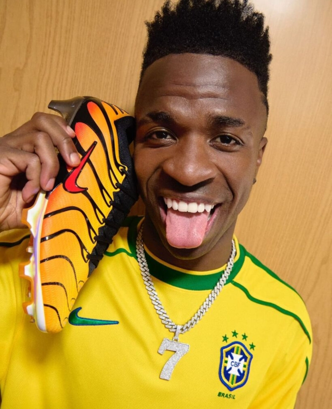 NIKE DEVOILE UNE TN EN CRAMPON POUR VINICIUS